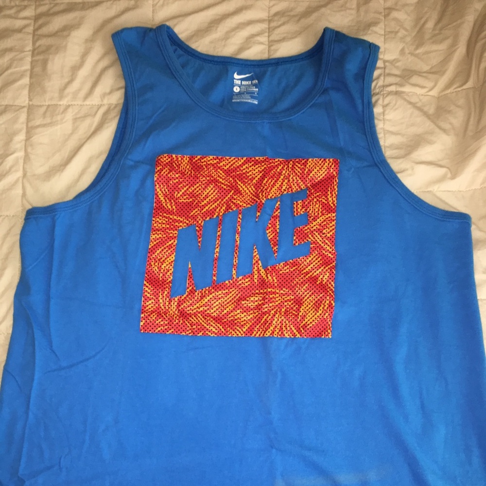 Like New Men’s Large Nike Tank Top